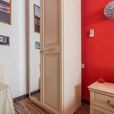 بيت ضيافة Villabeachcity كالياري